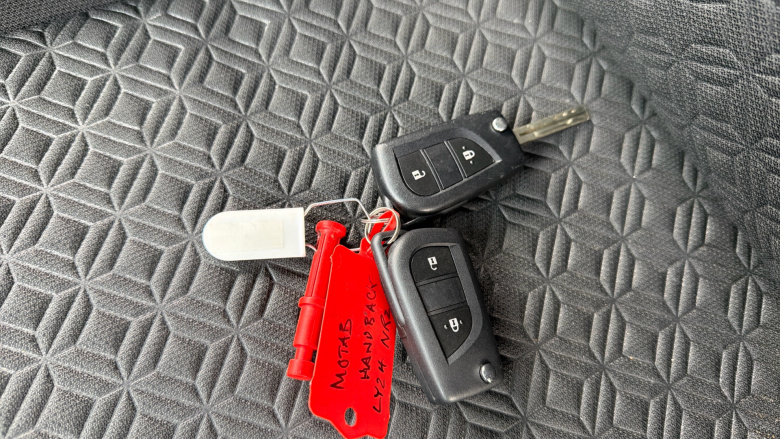 Toyota Aygo X 1.0 VVT-i Edge 5dr Petrol Hatchback